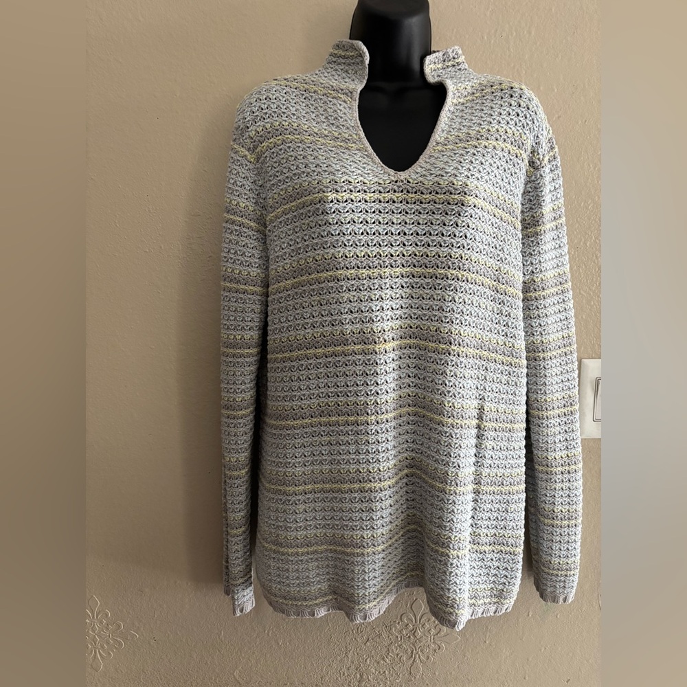 Liz Claiborne Gray and Yellow V-Neck Sweater
